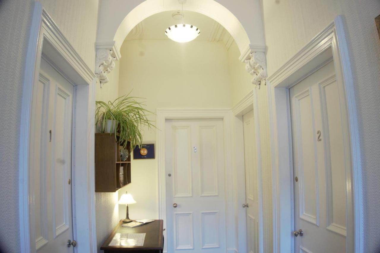 Barns Serviced Accommodation Ayr Exteriör bild