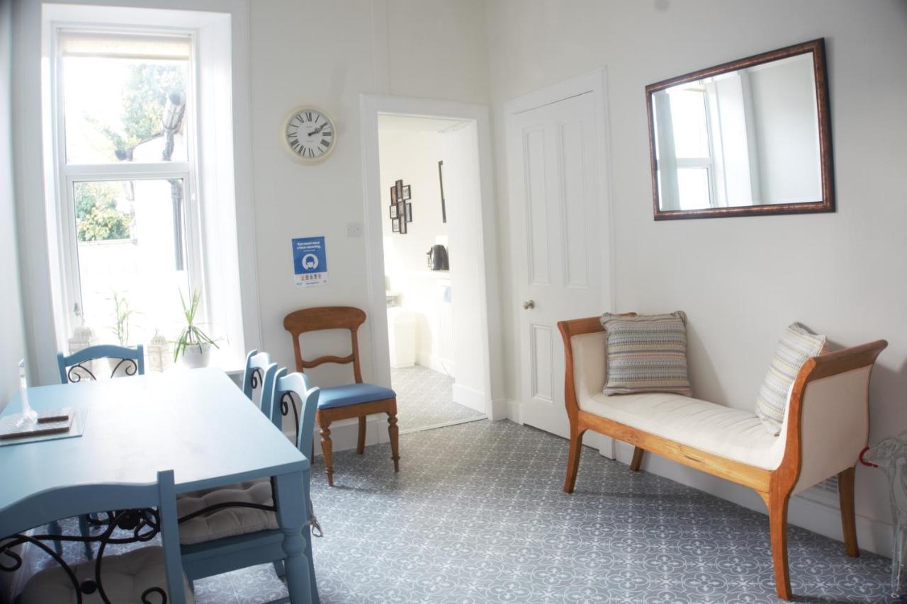 Barns Serviced Accommodation Ayr Exteriör bild